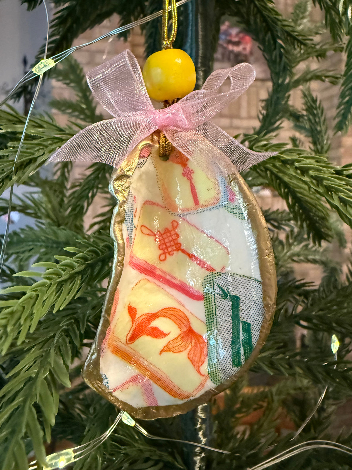 Medium Mahjong Ornament (yellow) 1