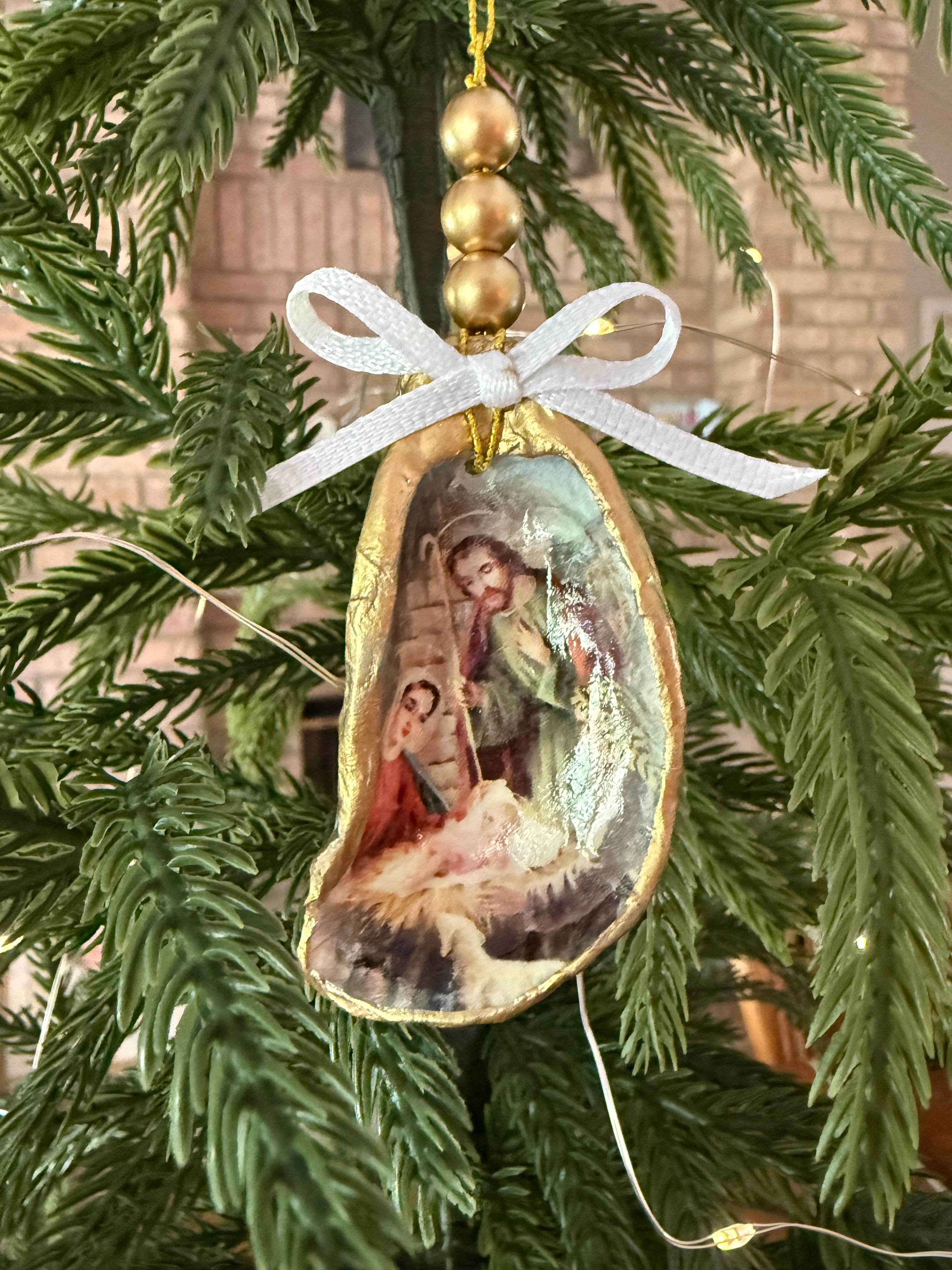 Large Nativity Scene (1st version) Ornament 2