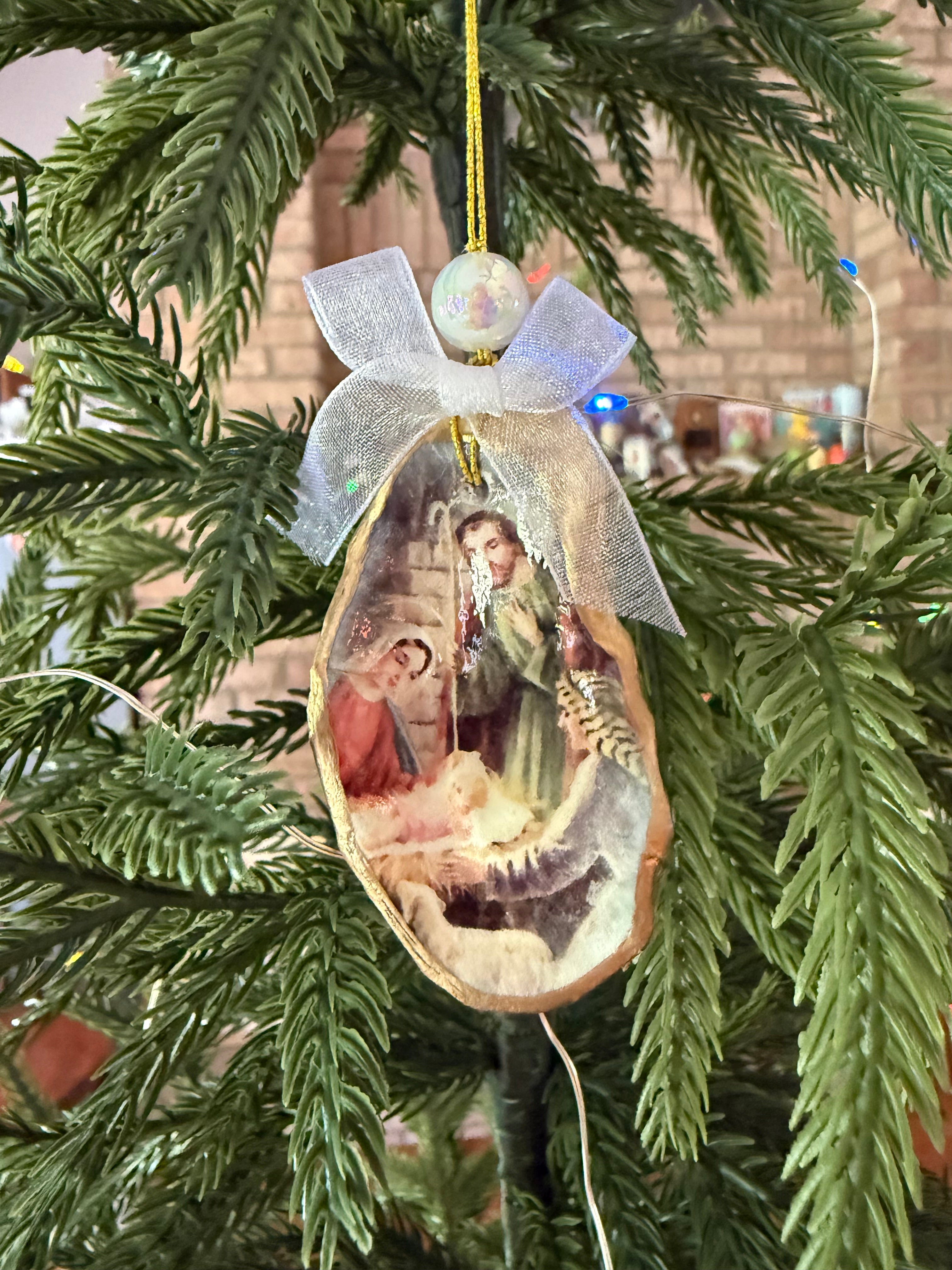 Large Nativity Scene (1st version) Ornament 6