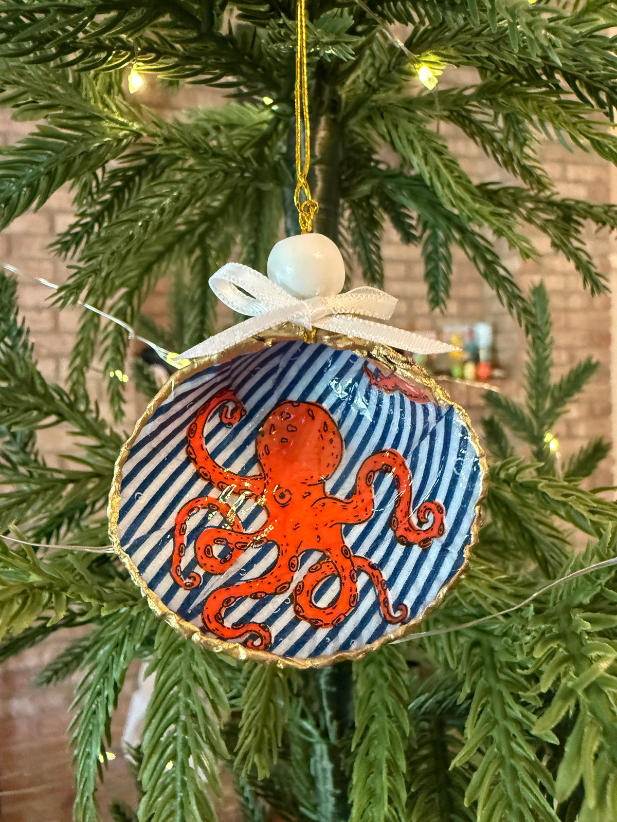 Small Octopus Ornament 1