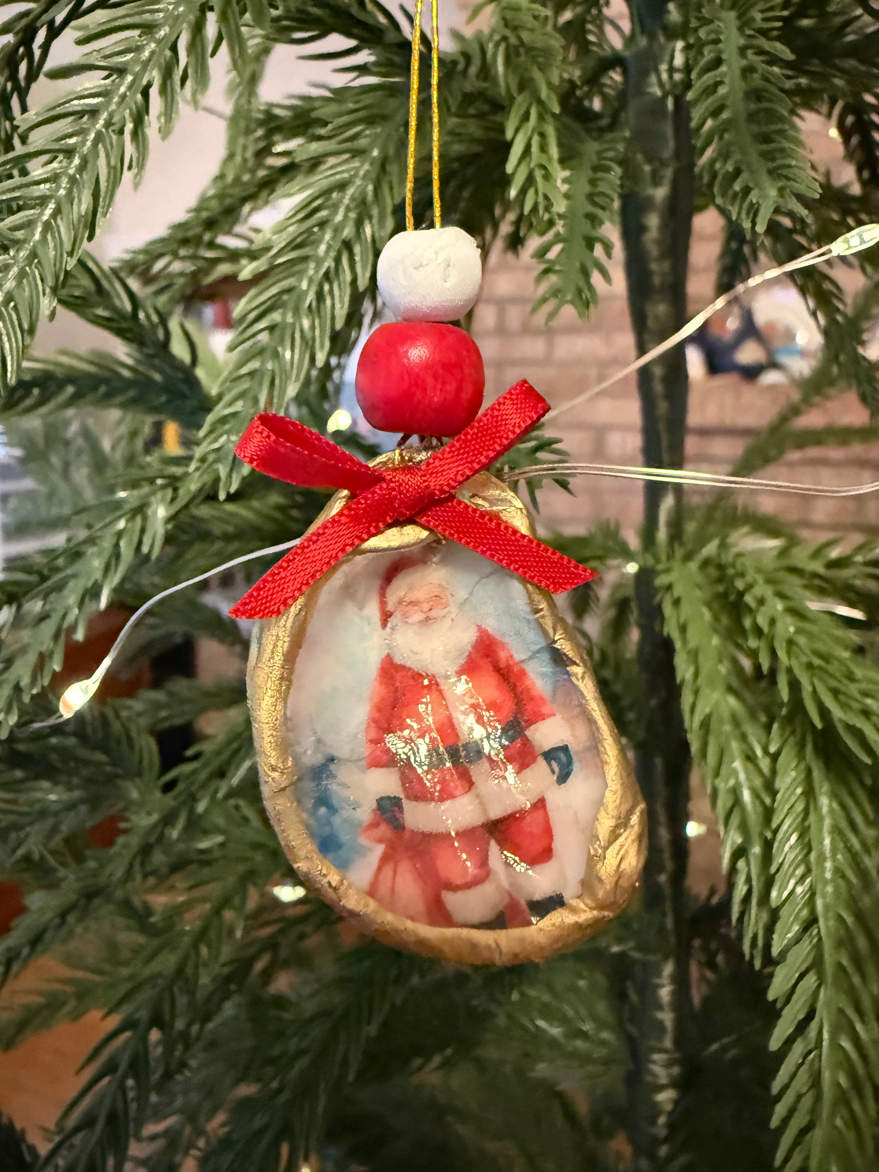 Small Santa Ornament 1
