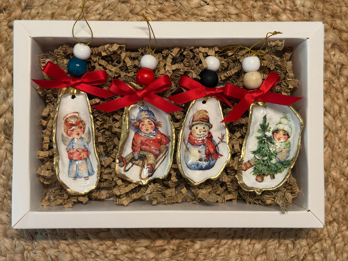 Girls' Christmas Oyster Shell Christmas Ornament Set (mixed beads)