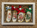 Girls' Christmas Oyster Shell Christmas Ornament Set (red beads)